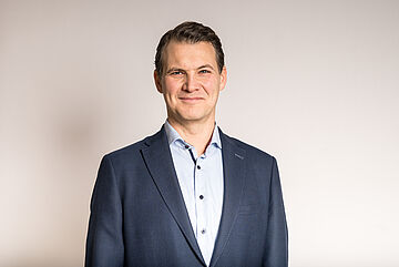 Mike Streibl, Liste 8, Platz 7